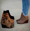 Stivali invernali di punta di punta a punta Stivali leopardati allacciati allattate per calzature piattaforma alte tacchi cunei scarpe woman bota femminina x04245695508