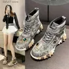 Scarpe vestite Scarpe casual 2023 Spring e autunno New Durian Water Diamond con papà femminile Instagram Sole di tendenza Single H240412