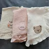 Filtar anpassade ins koreanska prickar baby och småbarn sommaren ren bomulls tyllhaklappar saliv torkar broderade u-formade spett filt