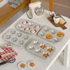 1: 6/1: 12 escala Miniature Dollhouse Mini Pastry Biscuit Bail Bail Bread Molde plateado Play de alimentos de bricolaje Accesorios de molde de silicona