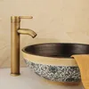 Badkamer wastafel kranen alle koperen antieke waterkraan en koude mengtafelbassin Europees washbasin