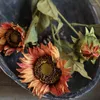 Fleurs décoratives 3-tampes rétro automne et colorant ornemental fleur de fleur de fleur table à manger ornements floraux faux artificiels