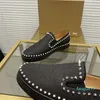 Toppmens Stylish Studded Shoes Handgjorda riktiga läderdesigner Rock Style unisex skor lyx mode kvinnor diamant inskriven avslappnad