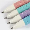 Pensje 100 szt. Prasa plastikowa ballpoint pióro DOT Ucznio Materiały biurowe School Supplies Fourcolor Prosty