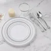 Dîner jetable 300pcs Ensemble en plastique (50 invités) Assiettes en argent pour l'anniversaire de mariage de fête comprend le dîner