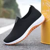 Lightweight Outdoor Comfortable Soft Sneaker Shoes for Man and Women 047