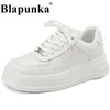 Повседневная обувь Blapunka Женщины подлинные кожаные белые белые кроссовки.