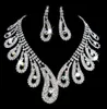 Kvinnor Brudbröllopstävling Rhinestone Halsbandörhängen smyckesuppsättningar för fest brud smycken mode skönhet smycken7906774