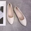 Casual skor mode kvinnor pekade tå loafers bekväm läder glid på mjuka pu balettlägenheter sko 553