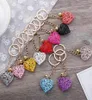 Hollow Heart Kelechains Fashion Charm Mignon sac à bains mignon Prendant Car Caeyring Chain Ornaments Gift Whole6084456