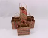 Julpresentpåsar med handtag tryckt Kraft Paper Bag Kids Party Favors Box Jul Decoration Home Xmas Cake Candy Bag D1645796