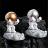 Office Desk Decoratie Noordse stijl Astronauten Mobiele telefoon Standhouder Ornamenten Resin Spaceman Bracket speelgoed Geschenk 240408