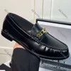 Triomphen Loafer in polierten Kalbskinne schwarze Schuhe berühmte Designer -Slea -Schuhe für Frauen Single Schuhbohnenschuhe Leder klassische Ladungsschuhe Nicht -Slip -Sohle