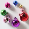 10pcs mix couleur petit jingle bel cuivre metal fit festival festival bijoux pendentif décor de Noël