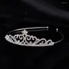 Hårtillbehör 1pc silverfärglegering Crystal Crown Accessory for Women Wedding Rhinestone Bridal Tiara