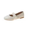 Scarpe casual perle per perle per donne wedding guarnizioni pigri cristallo slittamento sul piatto mary janes barca tondo balletto 9739n