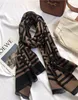 2022 sciarpe di lana inverno Luxuria 100 Cashmere Scarf Men Donne Designer High End Designer Modello di lettere Boversized Pashmina Shawl SC7709168