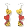 Pendientes de colgación Triple Wooden Heart Maestra para mujeres Regla de color manzana de manzana Papency Stationery School Regalos al por mayor