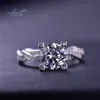 Inbeaut Classic 4 Claws 925 Silver 2 CT Utmärkt Cut D Color Pass Diamond Test Cow Head Ring for Women Fine Jewelry240412