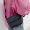 Shoulder Bags Women Fashion Nylon Messenger Bag Casual Sports Style Portable Female Waterproof Multi-function Crossbody 2024