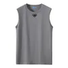 Tasarımcı T-Shirt Tees Mens Tank Tops Tişörtler Yaz İnce Fit Spor Nefes Alabaş Teri Emme Siyah İç Çamaşırı Alt Moda Haikyuu Giyim