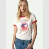 24SS Zadig Voltaire Ny nischdesigner Bomull T-shirt Löst digitalt tryck Apple Letter Kontrast Casual mångsidig kvinnor Summer Short Sleeved Pullover Tees Polo Top ZV
