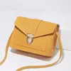 Bag Fashion Simple Small Square Women's Designer Handsbag 2024 Pap de téléphonie mobile en cuir PU de haute qualité