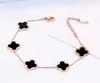 Cjewelrys Love Braggle Bangleding Chains Bracciale Nail Cloves Designer Braccialetti per donne Canno di lusso Gold Cjeweler Clov6727551
