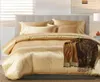100の良質のサテンシルクの寝具セットフラットソリッドカラー英国サイズ3 PCSゴールド羽毛布団カバーフラットシート枕カバー9846295