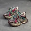 أحذية غير رسمية Krasovki 6cm Wedge Bling Chunky Sneakers Women Spring Boot Boot Autumn Vulcanize منصة وحشي أحجار صغيرة