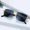 Erkekler lüks en iyi tasarımcı güneş gözlüğü açık hava kartı ev moda yeni şık dikdörtgen kenarsız metal bükülme bacak yüksek kaliteli güneş gözlüğü UV