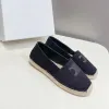 Lettrage brodé Slip de lin sur Espadrilles Spring Flats Mandons à main chaussure de créateur de luxe fait à la main pour les femmes Casual Luxe Factory