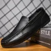 Sıradan ayakkabılar erkekler deri konfor slip-on loafer yumuşak kuruş somunlar erkekler için hafif sürüş teknesi