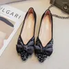 Scarpe casual primaverili a bowknot piatti da donna leccondite di cristalli di cristalli di cristallo da signore a punta di mocacchi di punta Slip su mocassini mujer