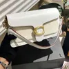 新しいスタイルのデザイナーバッグTabby Crossbody Luxury Handbagリアルレザーバゲットショルダーミラー品質スクエアファッションサッチェラ