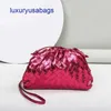 BOTEGAVENETA Mini / Teen / Classic Pouche Intrecciato Cuir Clutch Designer Womens Famous Italian Luxury Brand Largeth 22CM / 31CM / 40CM MAGNETIN Cadre Fermeure YI-23QN