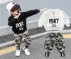 2PC Kids Big Boys Militar Clothing Sets Sets Young Boy Top Troushers Roupas Suits Crianças Camuflagem Tracksuits para 312T8689478
