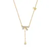 Version coréenne du collier en acier en titane éolien pour les filles avec une polyvalence à sens élevé, petite chaîne de clarbone perlé, accessoires de pendentif