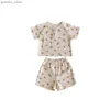 Kledingsets 2024 Zomer nieuw in baby jongensmeisjes Wafle Clothing Set 2pcs-Kids Toddler T-shirts + shorts pasgeboren print kleding 0-3Y Y240412