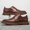 Scarpe casual in pelle in pelle maschi di lusso oxfords in stile britannico brogue lace-up leisure plus size 38-44