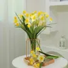 Fleurs décoratives Simulate simulé Narcissus Home Dining Table Placement de prise de vue Saisie de style chinois Fleur du salon intérieur de style chinois