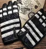 Echte Leder -Gefangenen Motorradhandschuhe Men039s Radfahren Winter Ridding Mitten S21441653768