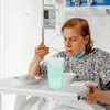 Becher Tasse Mutterschaft trinken Behinderte Patienten Wasser konsument füttern bettlägerig plastik schwangere Frau verschüttete Becher Erwachsene