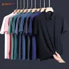 Najwyższej klasy Summer Solid Kolor Polo Men Lapel Business Casual krótkie rękawie Mężczyźni marka moda na lód jedwab no ślady T-shirt 240409