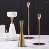 Titulares de vela Gold Wedding Centerpieces para mesas Decorações de Natal Decorações de Natal Candélabros Decoração