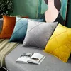 Pillow Junwell Polyester Velvet Pintuck Cover Plush Textured Geometry Sofa Bed Car Use Home Decor