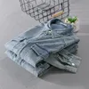 Retro Denim Shirt for Men Vêtements jeans en détresse lavés Cargo à manches longues Planches occasionnelles Pockets Tops Loose