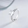Cluster Anneaux Semni 2.0ct 7 7 mm Asscher Coup Moisanite Diamond Ring pour femmes Ruby Sapphire Emerald Engagement Band 925 Gift en argent sterling
