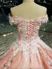 Rosa Quinceanera Vestidos mais novos Apliques florais 3D Flores artesanais de madeirado do ombro Mangas curtas Prom formato de baile de noite formal