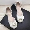 Casual Shoes Sandals Women's Hollow Anti Slip mångsidig Flatsole 2024 Summer One Line Strap Single Zapatos de Mujer Women